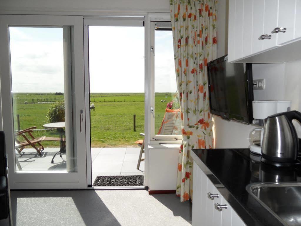 The Sunset Apartments Hollum  Extérieur photo